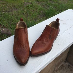 Frye Women’s Billy Shootie Brown Leather boot 7.5